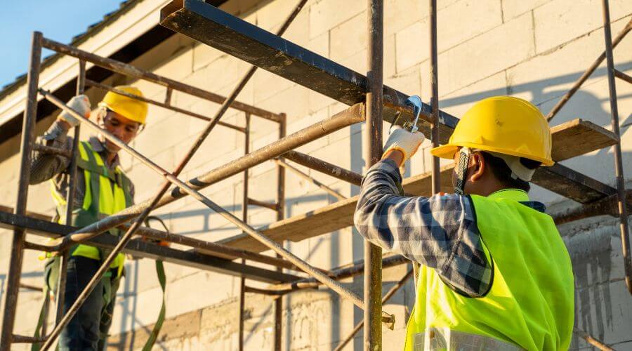Professional fairlawn roofing services in Oklee, MN